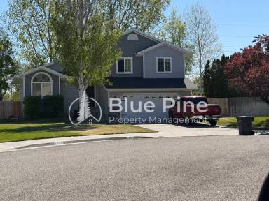Main picture of 1455 Fox Ct
