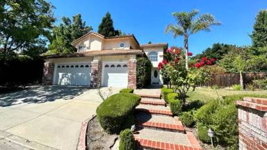 Main picture of 825 Feather River St