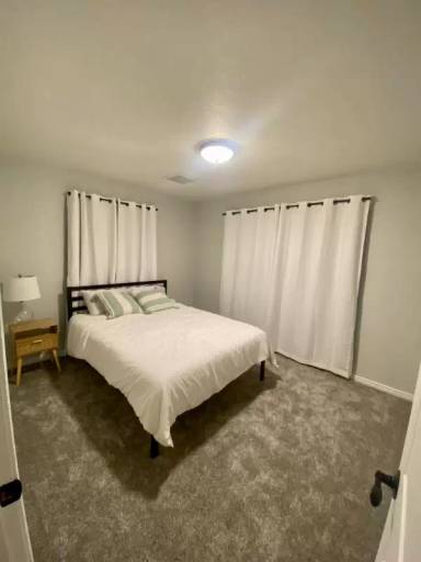 Main picture of 2395 Nome St