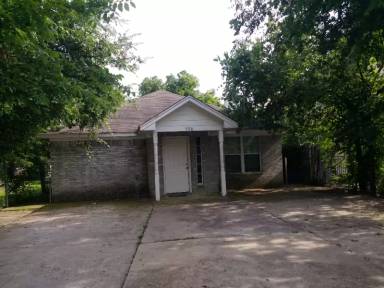 Main picture of 3718 McBroom St