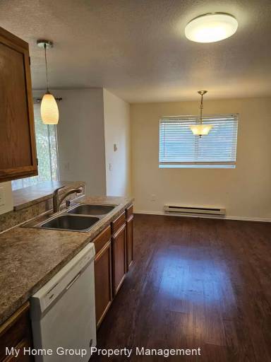 Main picture of 713 S Gold St