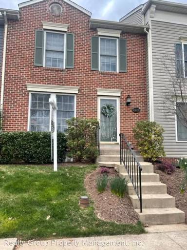 Main picture of 2419 Prentice Ct