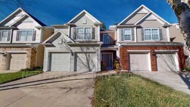 Main picture of 11245 Castlemain Cir N