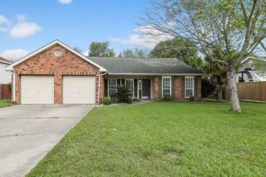 Main picture of 1932 Edgemere Dr