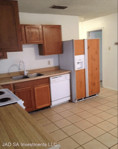 Main picture of 2552 Corian Glen Dr