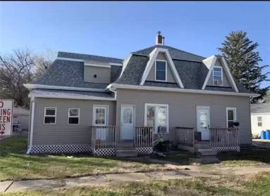 Main picture of 909 Hubbel St