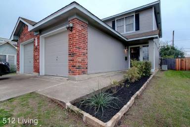 Main picture of 5305 Roosevelt Ave