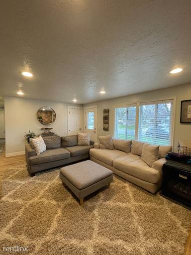 Main picture of 8740 S Spartan Dr