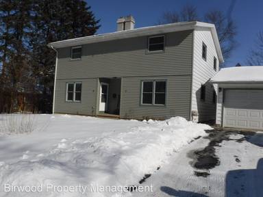 Main picture of 7 Walker Dr
