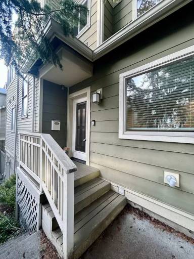 Main picture of 2817A 14th Ave W