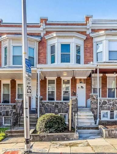 Main picture of 2717 Riggs Ave