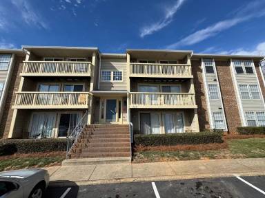 Main picture of 1604 Arlyn Cir