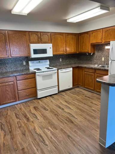 Main picture of 1717 9th Ave S