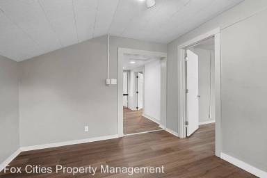 Main picture of 219 Washington St