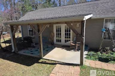Main picture of 259 Skyline Dr