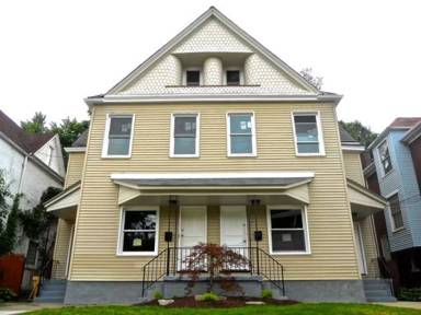 Main picture of 7218 Meade St
