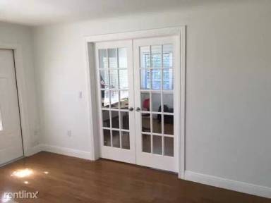 Main picture of 1467 Cochran Dr