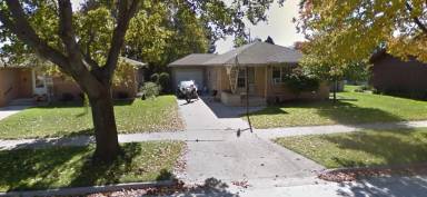 Main picture of 2413 Broadway Ave