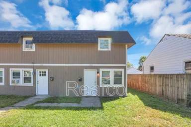 Main picture of 3086-3092 Grasmere Ave