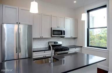 Main picture of 11 Newcomb St