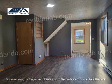 Main picture of 132 Gould St