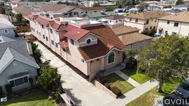 Main picture of 918 W San Marino Ave