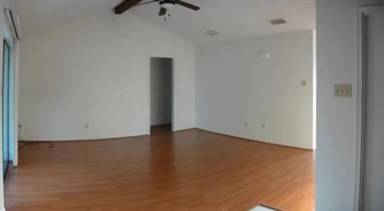 Main picture of 222 Bridle Dr