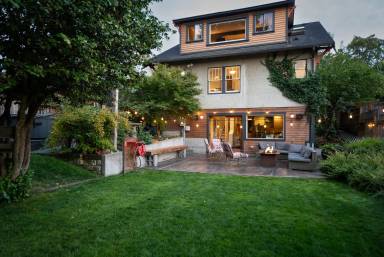 Main picture of 705 E Wright Ave
