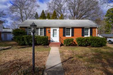 Main picture of 818 Orchard Rd