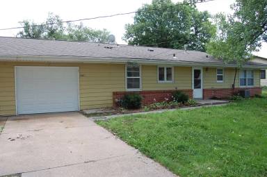 Main picture of 5001 W Hughes St