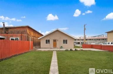 Main picture of 301 River St