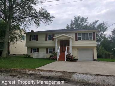 Main picture of 3120 Greeley Ave