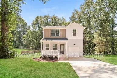 Main picture of 18 Carnes Rd