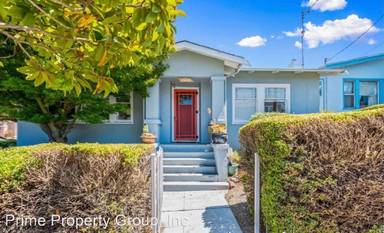 Main picture of 2442 Ransom Ave