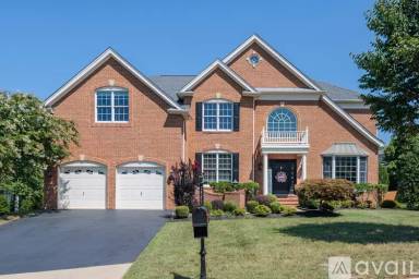 Main picture of 5008 Desert Forest Ct