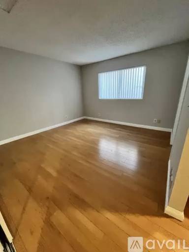 Main picture of 626 E Verdugo Ave