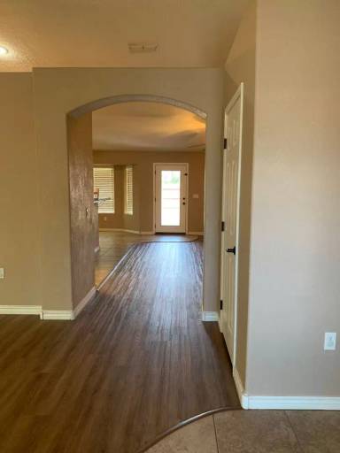 Main picture of 1813 College Park Dr