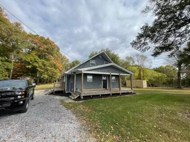 Main picture of 25002 Bee Tree Rd