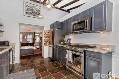 Main picture of 181 Markle St