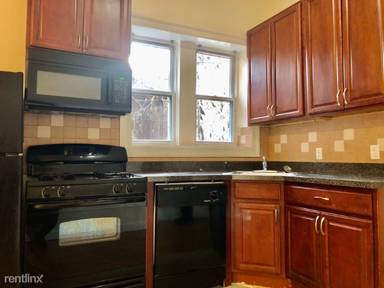 Main picture of 548 Avenue C