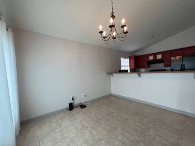 Main picture of 9362 Dearmont Ave