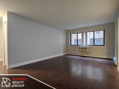 Main picture of 6021 N Winthrop Ave