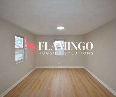 Main picture of 373 Harriet St