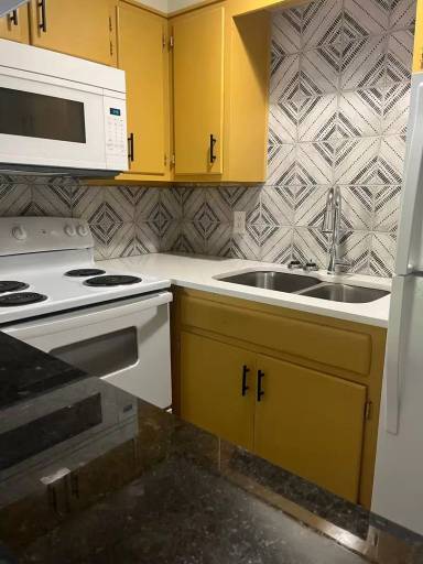 Main picture of 300 8th St SW
