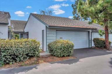 Main picture of 972 Diaz Ln