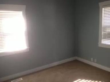 Main picture of 2608 S Green St