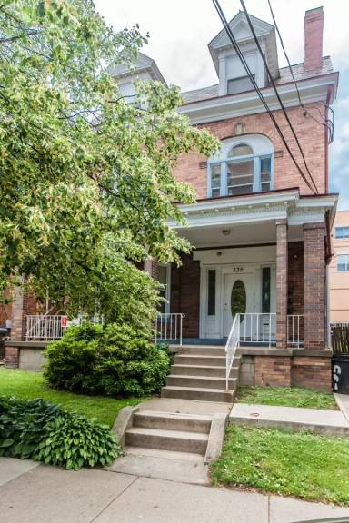 Main picture of 235 N Dithridge St