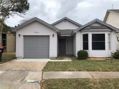 Main picture of 19519 Shady Bank Dr
