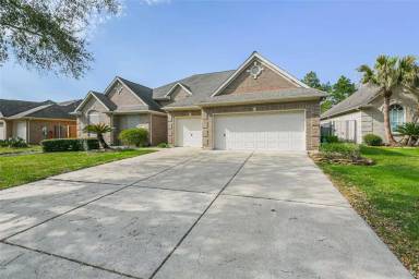 Main picture of 3603 E Cedar Hollow Dr