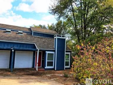 Main picture of 1604 Southgate Cir